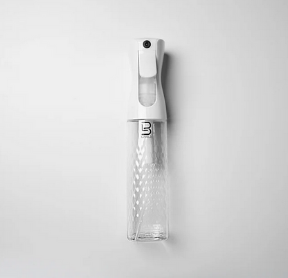 BEVELED SPRAY BOTTLE WHITE/CLEAR